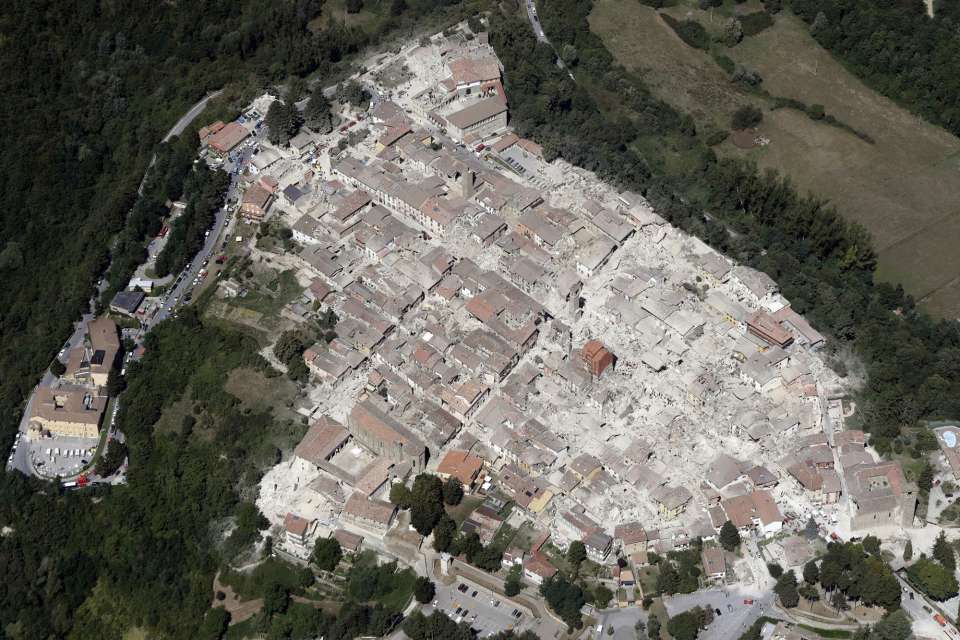 El terremoto 6,2 en Accumoli y Amatrice, Italia 247 muertos p70866