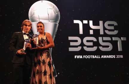 RFI - Cristiano Ronaldo e Marta : os melhores jogadores do mundo em 2008